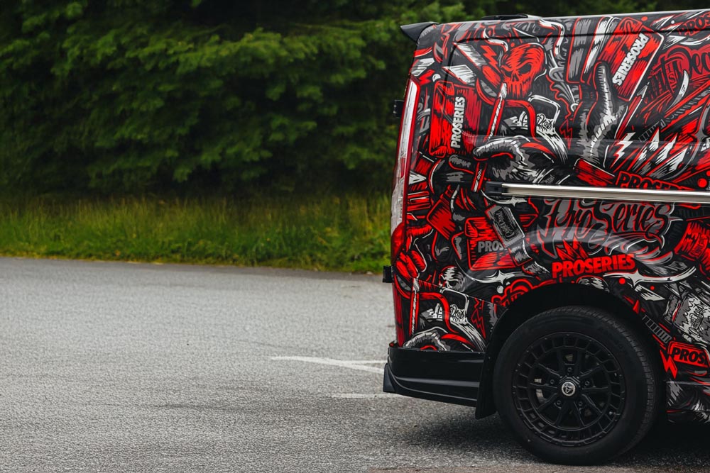 Foliering av bil med anpassad design